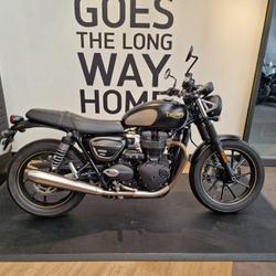 Triumph Street  Louveciennes