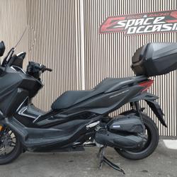 Honda Forza  Saint-Ouen-l'Aum&ocirc;ne