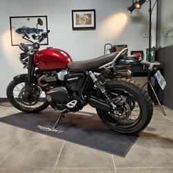 Triumph Scrambler  Montlh&eacute;ry