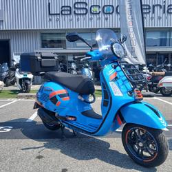 Vespa GTS  Saint-Martin-d'H&egrave;res