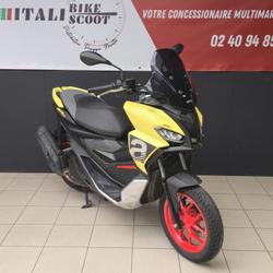 Aprilia SR  Rez&eacute;