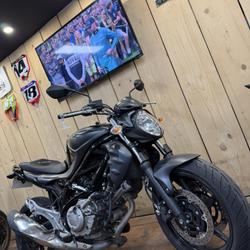 Suzuki Gladius  Chambourcy