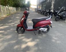 Suzuki DR Saintes