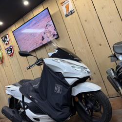Honda PCX  Chambourcy