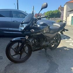 Honda CBF  Chambourcy
