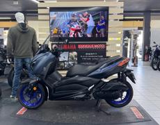 Yamaha X MAX