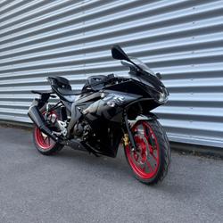 Suzuki GSXR  Thillois