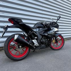 Suzuki GSXR  Thillois