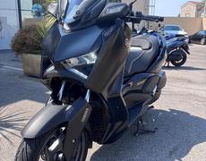 Yamaha X MAX