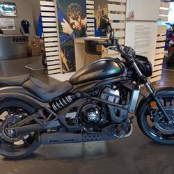 Kawasaki Vulcan 650  Ruy-Montceau