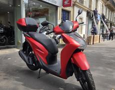 Honda SH Paris 11e Arrondissement