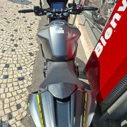 Honda Hornet  Athis-Mons