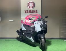 Yamaha X MAX