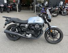 Guzzi V7 Pontivy