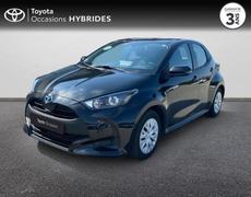 Toyota Yaris Cerisé