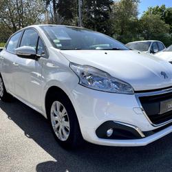 Peugeot 208 1,5 BLUE HDI 100 CH 5 PLACES Lanester