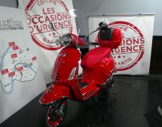 Vespa Primavera Paris 17e Arrondissement