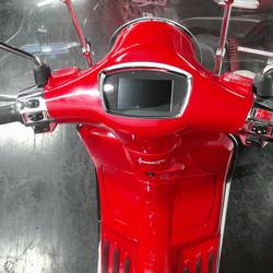 Vespa Primavera  Paris 17e Arrondissement