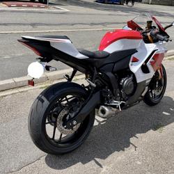 Yamaha YZF R7  Vernon