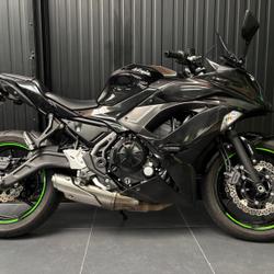 Kawasaki Ninja 650  Saint-Thibault-des-Vignes