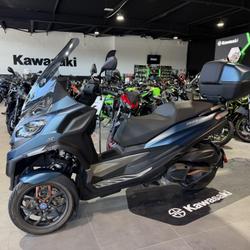 Piaggio MP3  N&icirc;mes