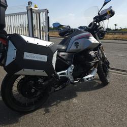 Guzzi V85 TT  Carcassonne