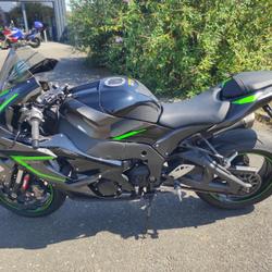 Kawasaki ZX 10R  Tr&eacute;gueux