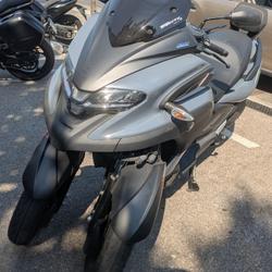 Yamaha Tricity  Villeneuve-d'Entraunes