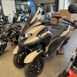 Yamaha Tricity  Saint-Germain-Laprade