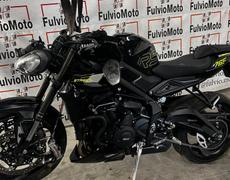 Triumph Street Arles