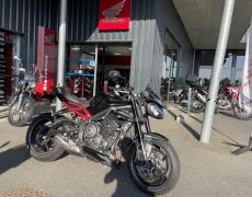 Triumph Street Trégueux