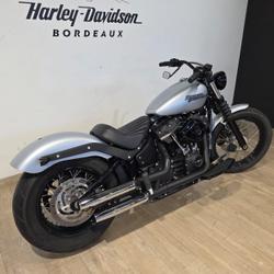 Harley Davidson Street bob  B&egrave;gles