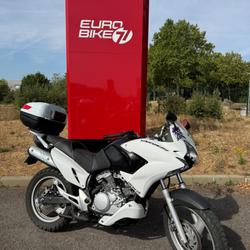 Honda Varadero 125  Melun