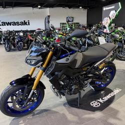 Yamaha MT09  N&icirc;mes
