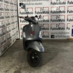 Piaggio GTS  Arles