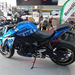 Suzuki GSXS  Compi&egrave;gne
