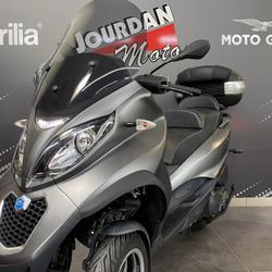 Piaggio MP3  Gleiz&eacute;