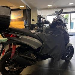Piaggio MP3  Paris 16e Arrondissement