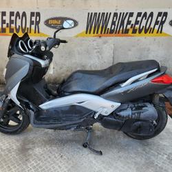 Yamaha X MAX  Vitrolles
