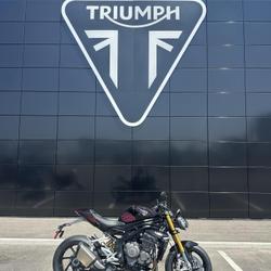 Triumph Speed Triple  Rochefort-du-Gard