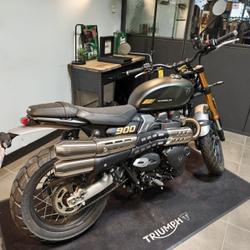 Triumph Scrambler  Montlh&eacute;ry