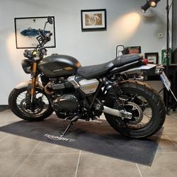 Triumph Scrambler  Montlh&eacute;ry