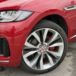 Jaguar FPace V6 3.0D 300CH S 4X4 BVA8 Guer