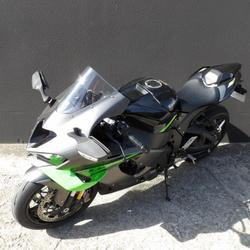 Kawasaki ZX 10R  Villeneuve-Saint-Georges