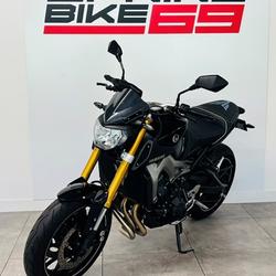Yamaha MT09  Villefranche-sur-Sa&ocirc;ne