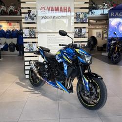 Suzuki GSXS  Roquebrune-sur-Argens