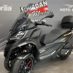Piaggio MP3  Gleiz&eacute;