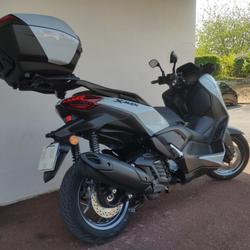 Yamaha X MAX  Angoul&ecirc;me