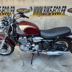 Triumph Thunderbird  Vitrolles