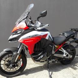 Ducati Multistrada  Villeneuve-Saint-Georges